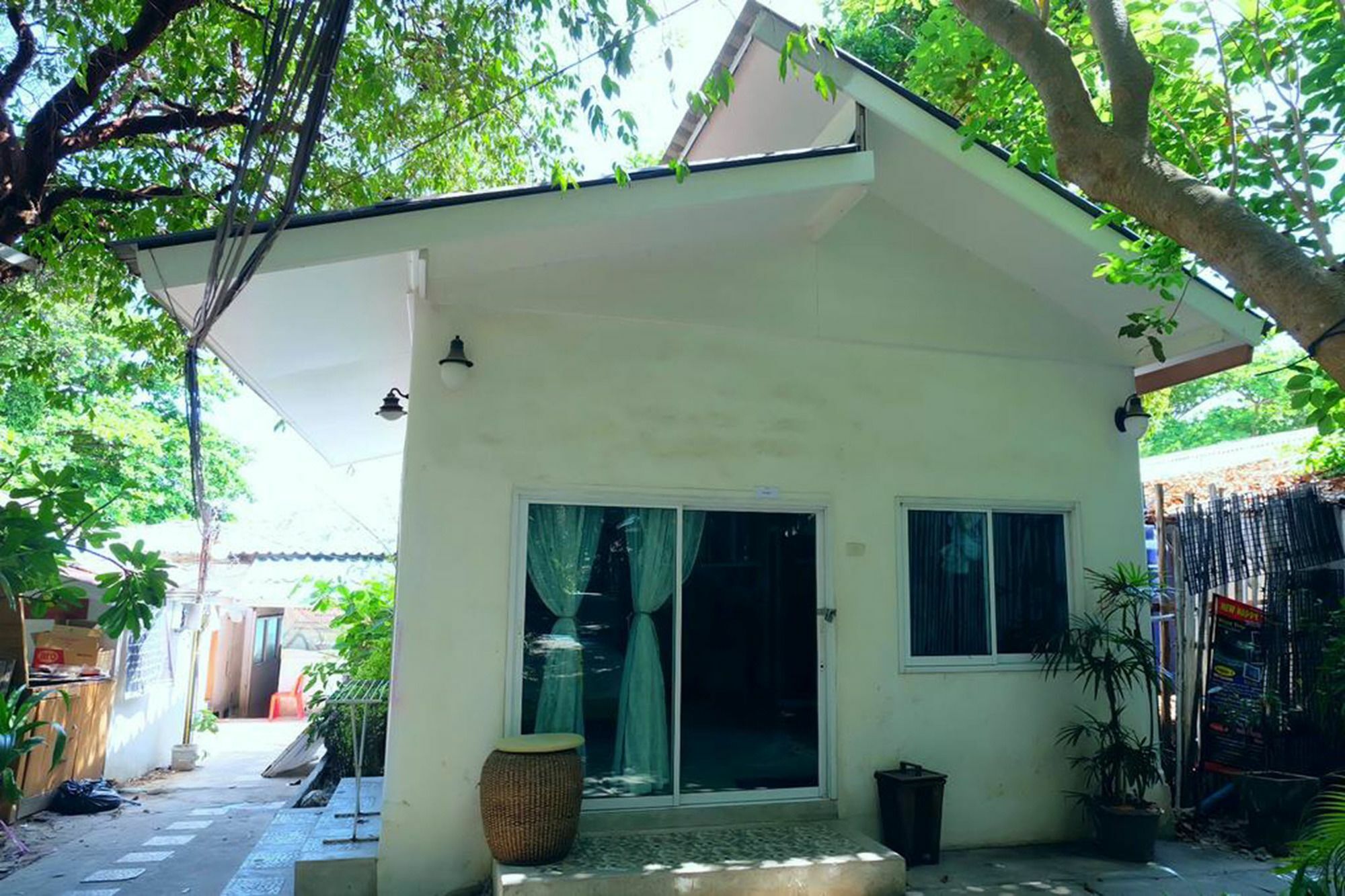 Hotel Ban Sairung Rayong Exterior foto